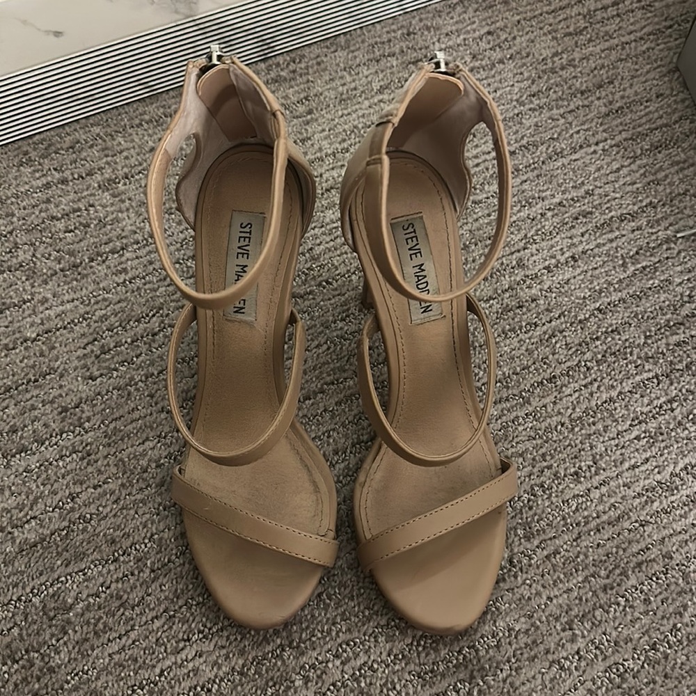 Nude heels